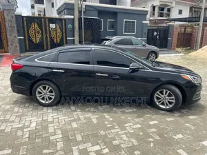 2016 Hyundai Sonata Sport 2.0T Sedan