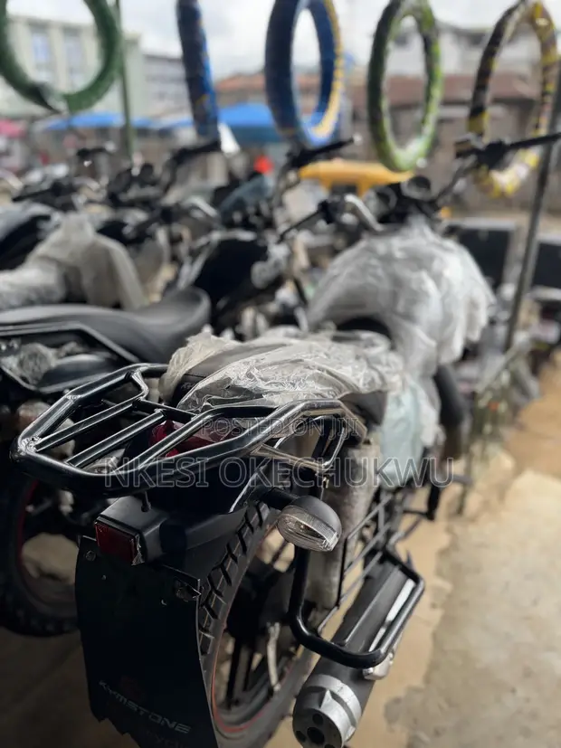 New Kymstone Husky 2025 Black - 1