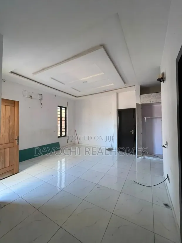 4 Bedroom Semi-Detached Duplex for Rent in Ikota - 1