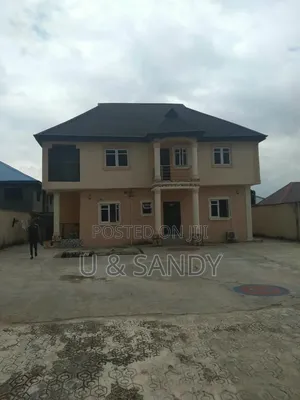 6-Bedroom House for Sale in White Sand Estate, Isheri
