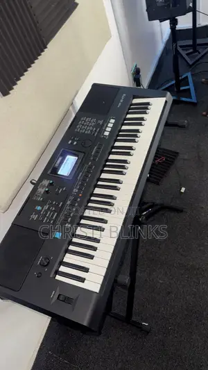 Yamaha PSR-E473 Portable Digital Keyboard - 61 Keys