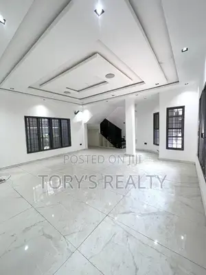 5-Bedroom Luxury Duplex for Rent in Lekki Phase 1