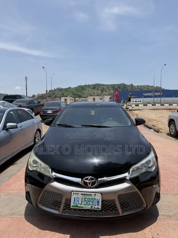 Toyota Camry 2015 Baki - 1