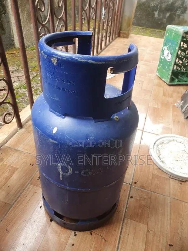 13.5kg Gas Cylinder - London Use - 1