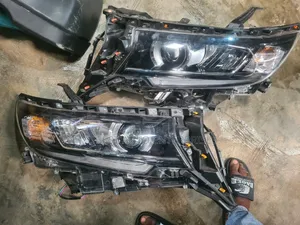 Brand New Head Lamp for Toyota Land Cruiser Prado 2020