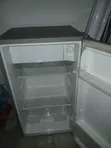 Hisense REF092DR Refrigerator – 90L - 3