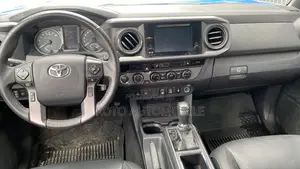 Toyota Tacoma TRD Sport 2018 Blue