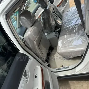 Toyota Venza Premium Custom Seat Wraps - Sabon Abu