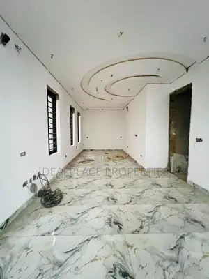 5-Bedroom Duplex da Pool & Cinema a Adeniyi Jones
