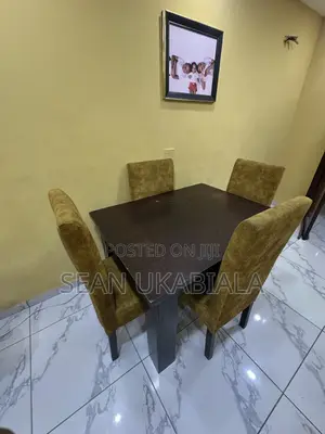 4 Seater Dining Table