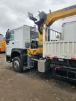 SINOTRUK HOWO 12.5-Ton Crane Truck Mai Hydraulic - 3