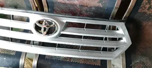 Gurin Gaba na Toyota Highlander 2012