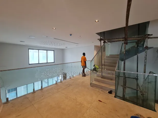 Modern Glass Handrails - Premium Finish - 1
