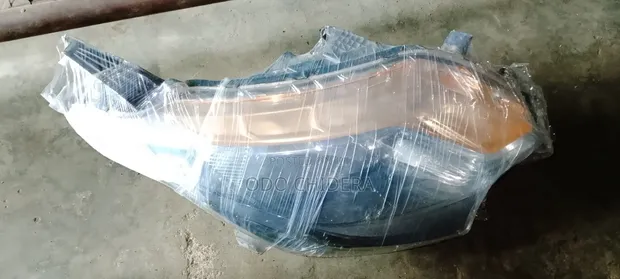 Head Lamp Mitsubishi L200 - 1