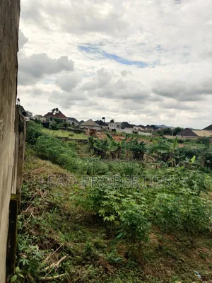 3 Plots na Sayarwa a UNIMED Permanent Site, Ondo