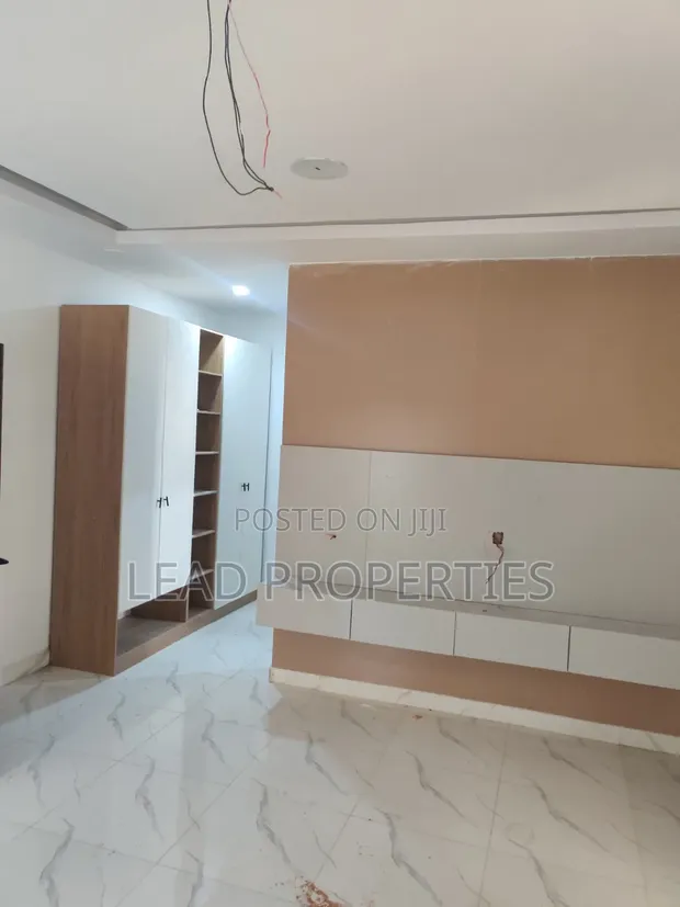 3-Bedroom Duplex for Sale in Alagbaka GRA, Ondo - 1