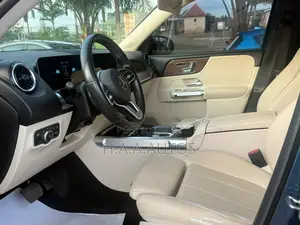 2020 Mercedes-Benz GLB 250 4MATIC SUV