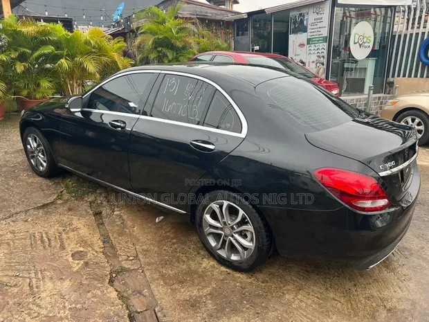 2016 Mercedes-Benz C300 Black - Fully Loaded - 1
