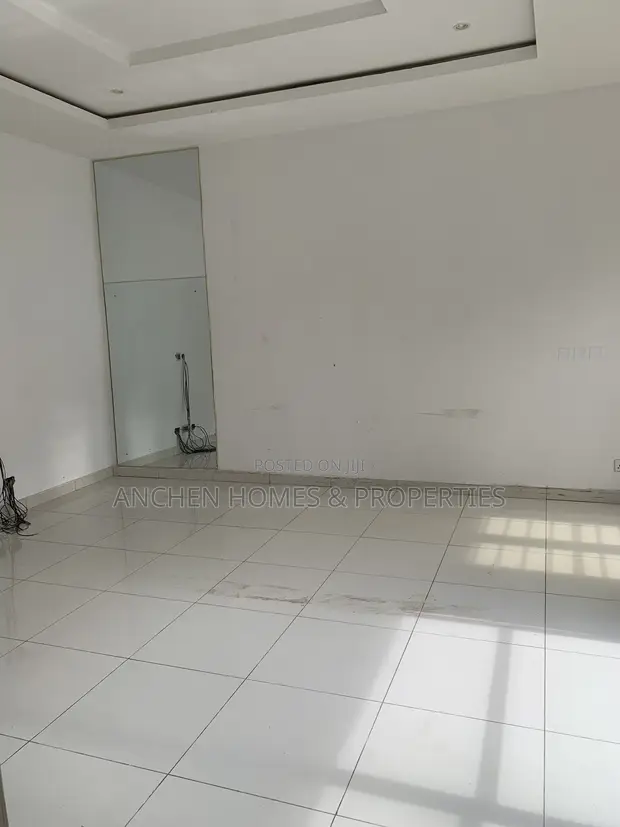4 Bedroom Duplex don haya a Ikota Villa, Lekki - 1