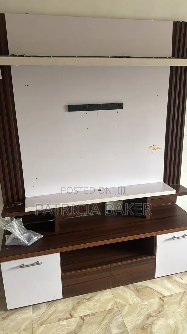 Home Interiors Chair, Table, TV Console - Used - 1