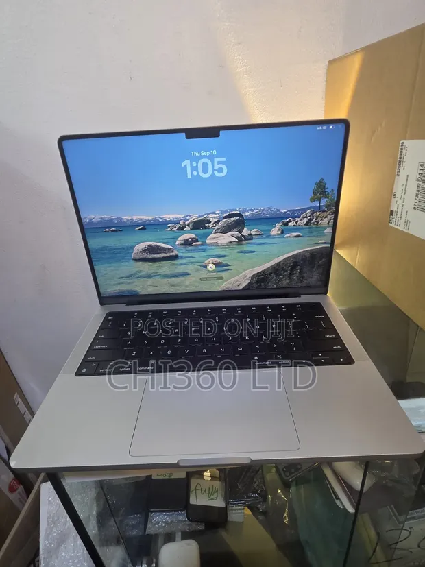 Apple MacBook Pro 2024 M4 16GB RAM 512GB SSD - 1