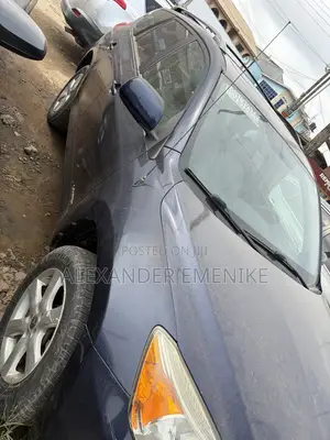 Toyota RAV4 2007 Blue - Foreign Used
