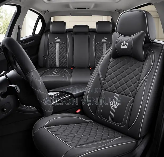 Universal Luxury 5 Seater Crown Seat Cover Black/White-Line - 1