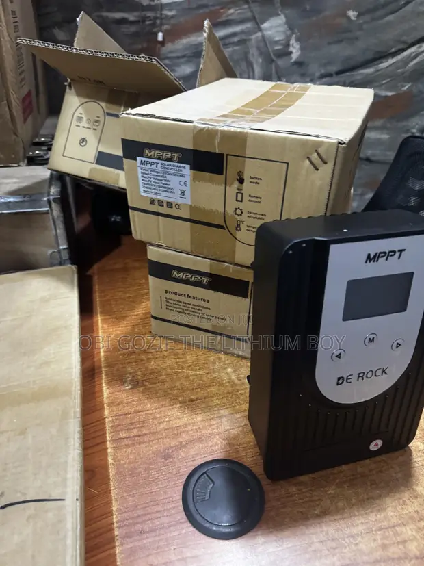 60AH De Rock MPPT Charger Controller - 1