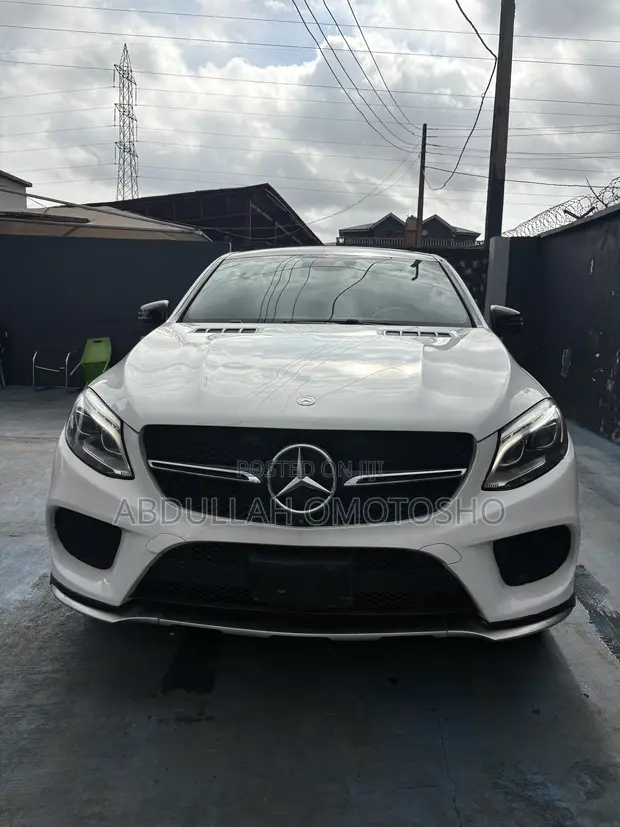 VIP Car Rentals - Sabis na Direba & Jirgin Sama - 1