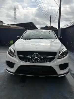 VIP Car Rentals - Sabis na Direba & Jirgin Sama