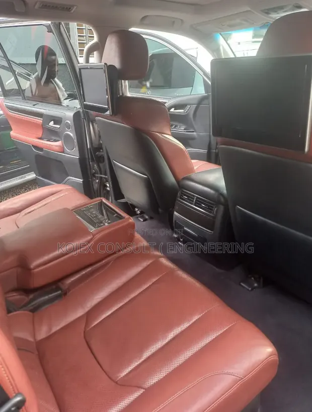 Lexus LX 570 2018 Black - 1