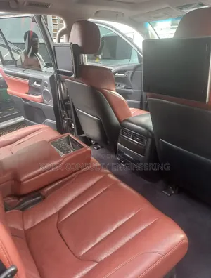 Lexus LX 570 2018 Black