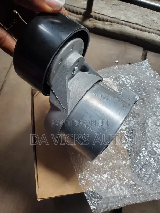 Brand New Belt Adjuster for Honda Accord (2008-2010) - 1