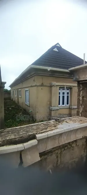 3-Bedroom Bungalow for Sale in Country Home, Osogbo
