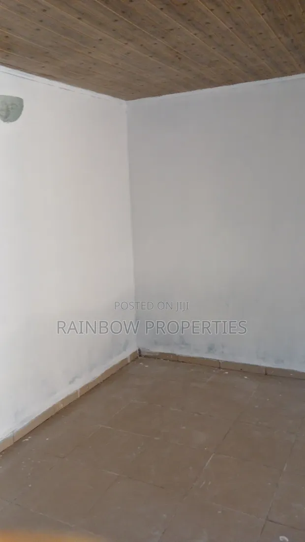 1-Bedroom Flat for Rent in Sabon Lugbe 2, Abuja - 1