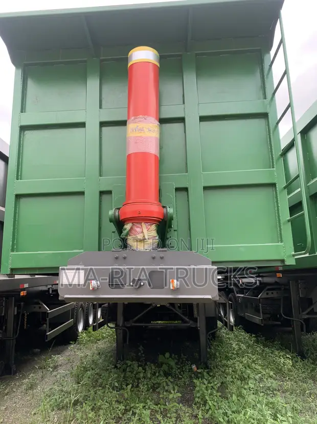 60 Tons Triple Tipping Buckets - Brand New - 1