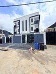 4 Bedroom Semi-Detached Duplex a ke Magodo GRA Phase 1 - 2