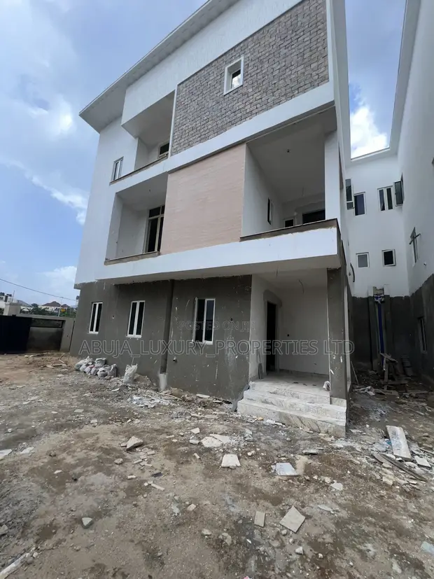 5-Bedroom Semi-Detached Duplex for Sale in Jahi, Abuja - 1