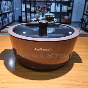 HausRoland Ceramic Non-Stick Casserole Pot with Glass Lid
