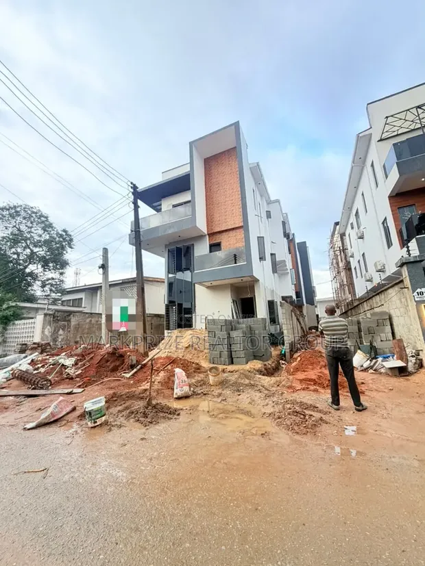 5-Bedroom Fully Detached Duplex for Sale, Adeniyi Jones Ikeja - 1