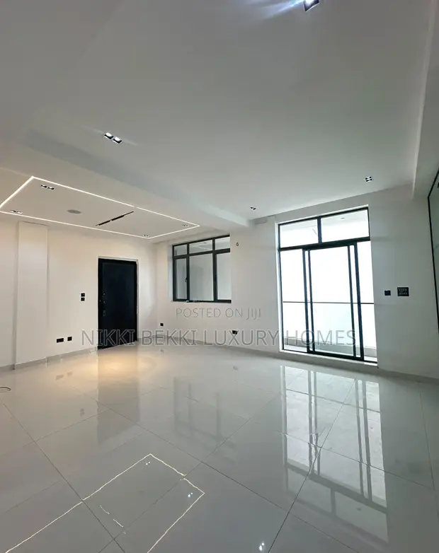 2 Bedroom Apartment for Sale in Ikate Lekki - 1