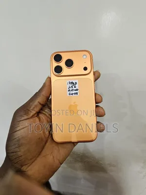 Apple iPhone 17 Pro 256GB Orange