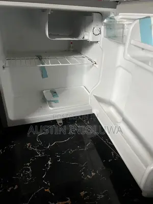 Midea HS-65L Firijin Kwamfuta Mai Kofa Daya
