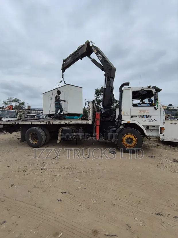 10 Ton Self Loader Truck Rental - 1