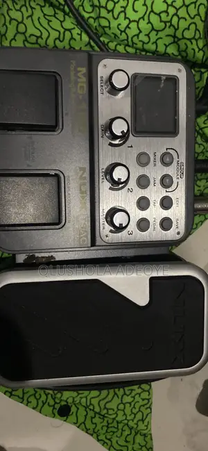 NUX MG-100 Multi-Effects Guitar Pedal