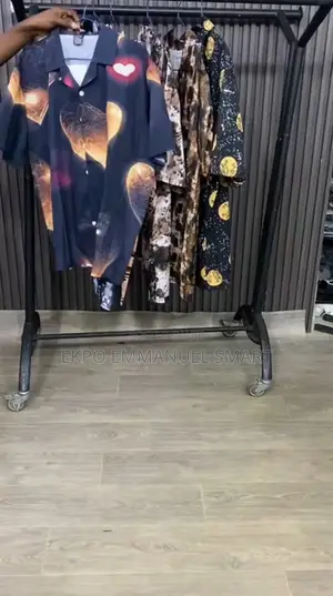 T-shirt Tsohuwar Hannu ta Katako - Na Maza Na Gargajiya