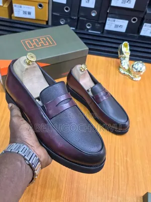Sabon Leda Mai Launi Burgundy Loafers - Girman 40