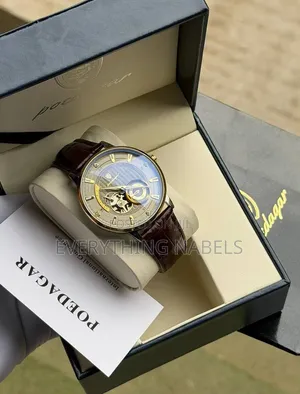 Poedagar Seamless Leather Watch