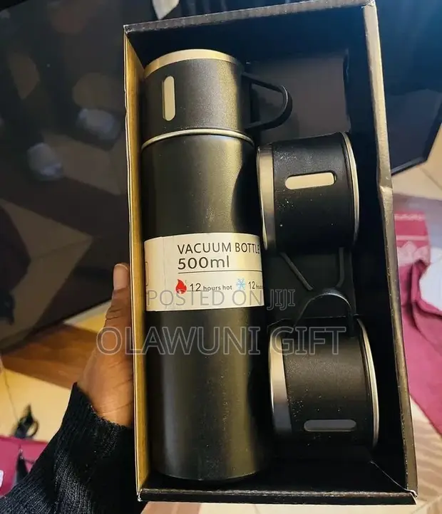 3-in-1 Vacuum Flask Gift Set with 2 Cups - 1