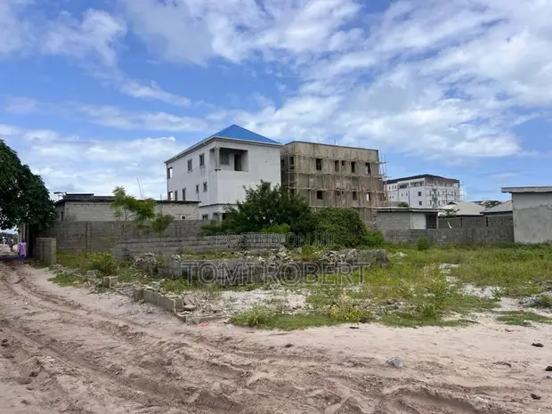 800sqm Land for Sale at Okun-Ajah, Lagos - 1
